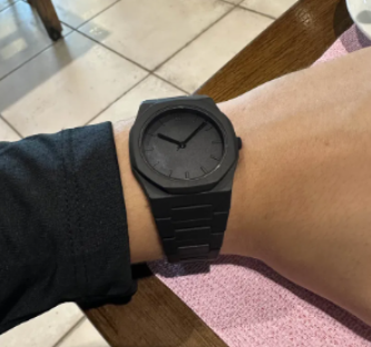 VLANC Phantom Chromo Black no pulso